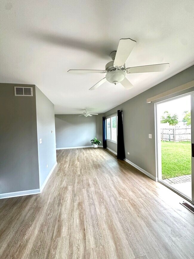 Building Photo - 2394 Caton Crest Dr