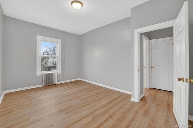 Building Photo - 4 Amackassin Terrace