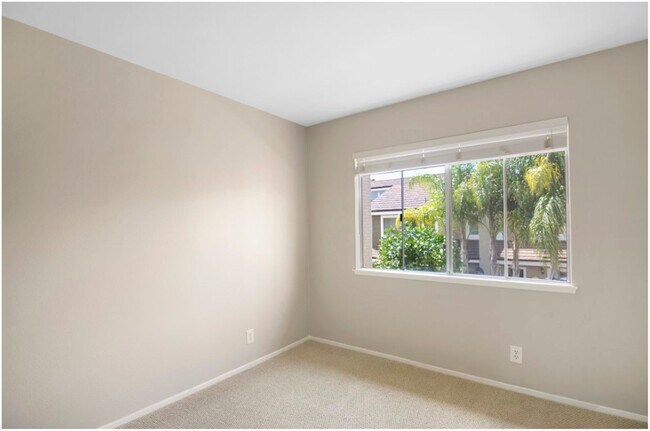 Building Photo - SPECTACULAR WOODBRIDGE HOME!!!