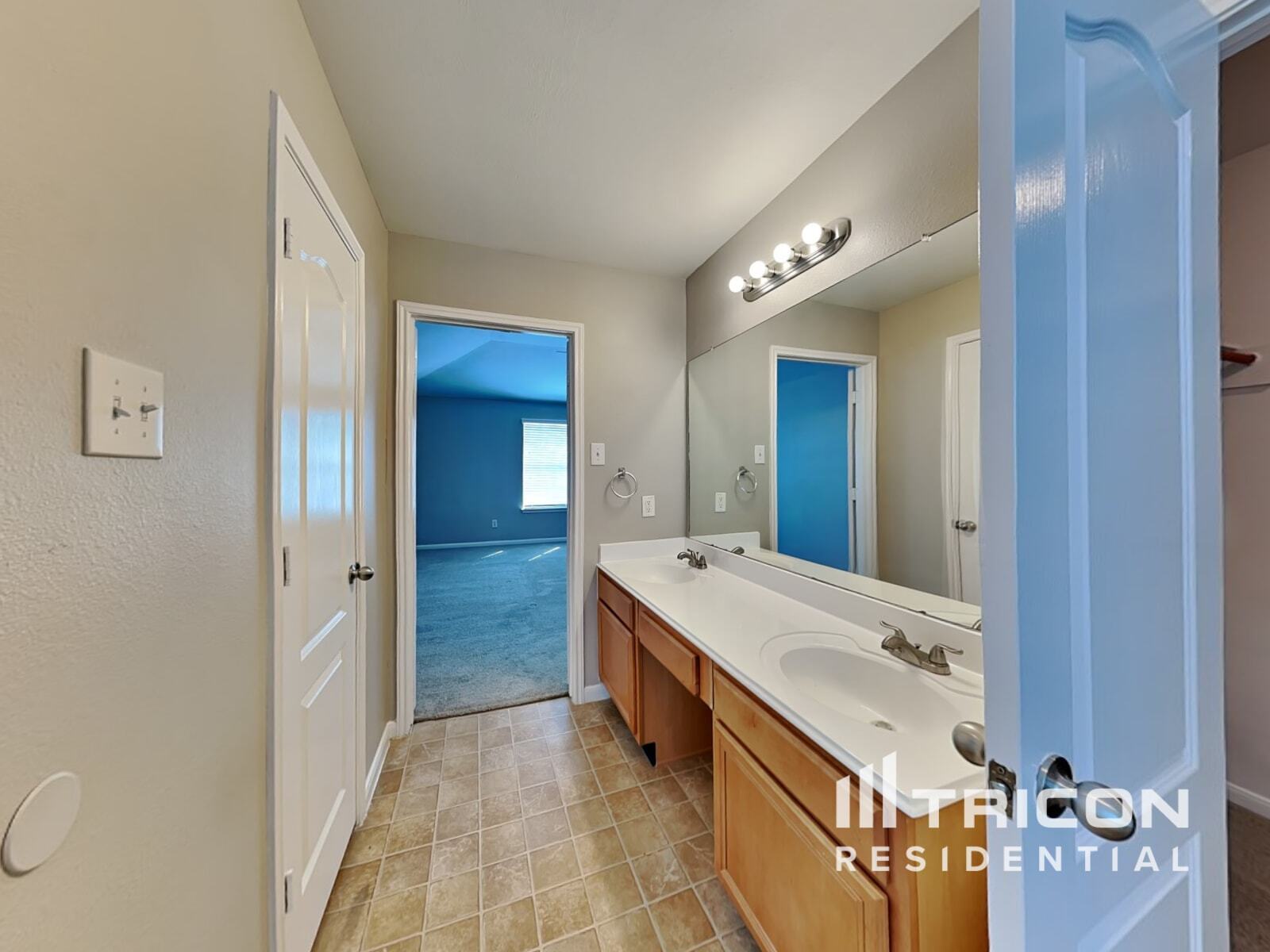 Building Photo - 1910 Flycaster Dr