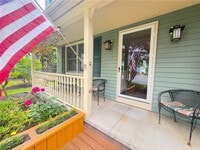 Building Photo - 9 Wisteria Ln