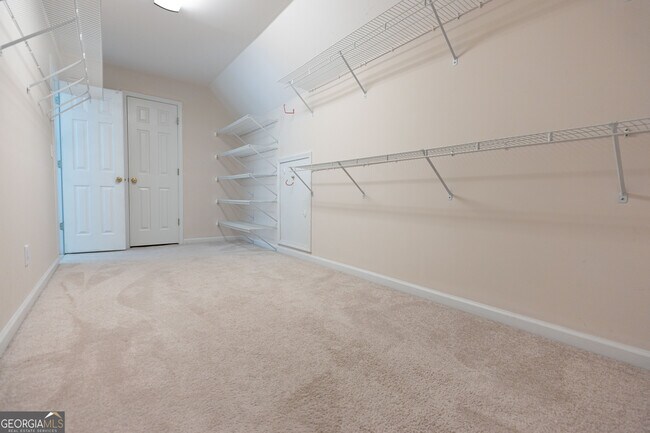 Building Photo - 5100 Sunset Maple Trail