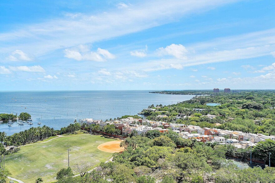 Building Photo - 2889 McFarlane Rd