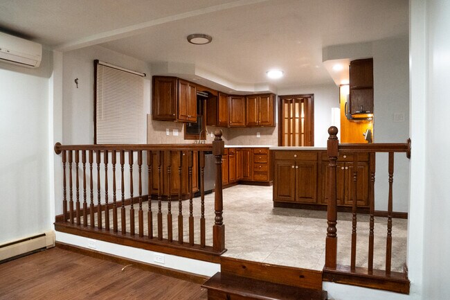 Building Photo - 4822 E Eddy Dr