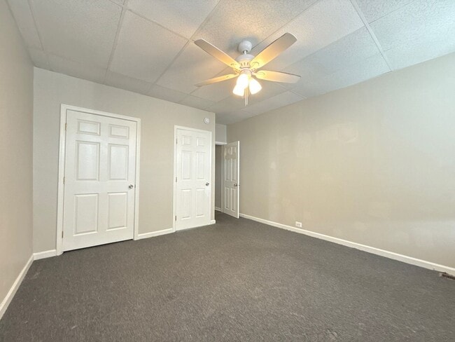 Building Photo - Three Bedroom Home In Baltimore