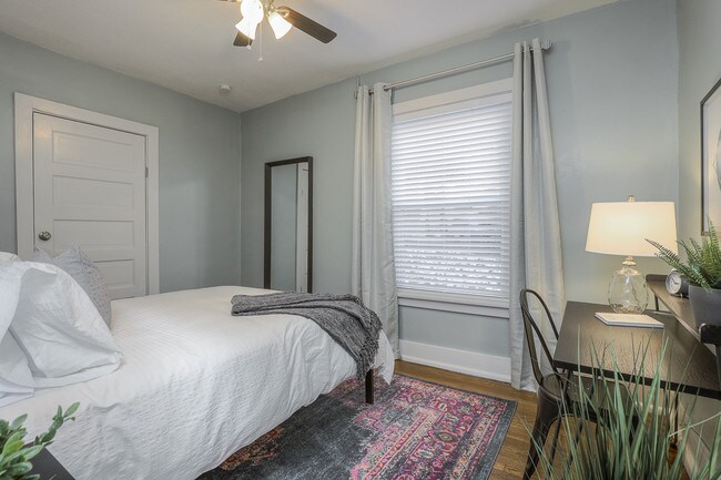 Building Photo - 3716 Warwick Blvd