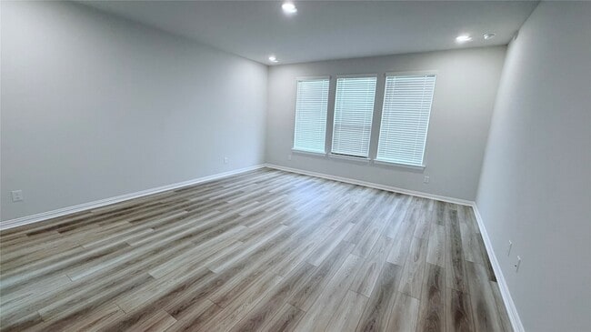 Building Photo - 14029 Alfafar Ct