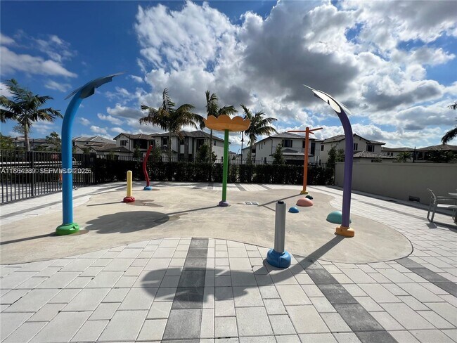 Building Photo - 8167 NW 41st St