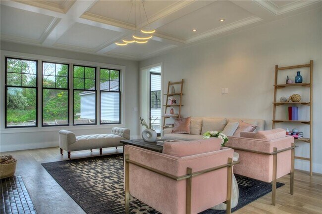 Building Photo - 766 Indian Ave