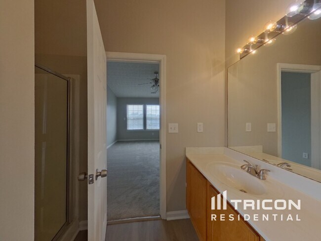 Building Photo - 1740 Courtyard Ln