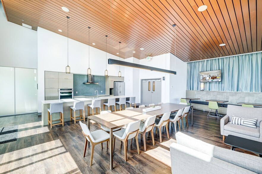 Spruce 4555 39th Ave SW Seattle WA 98116 Apartment Finder