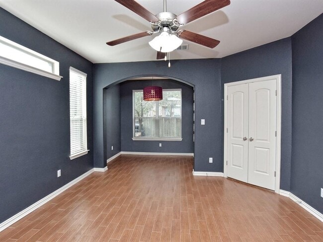 Building Photo - 12522 Enchanted Forest Dr