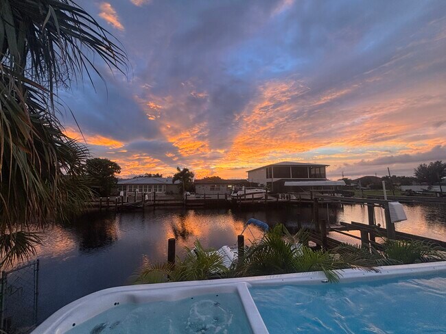 Building Photo - 12221 Boat Shell Dr