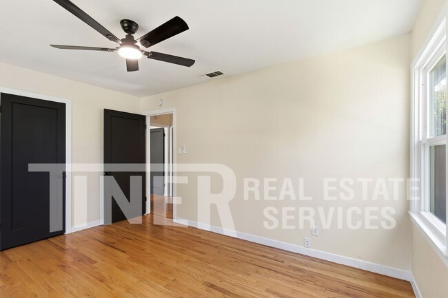 Building Photo - 5000 Reid Way