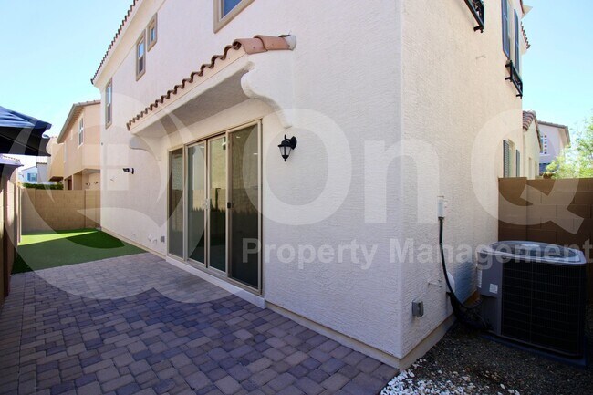 Building Photo - 17221 N 9th Pl