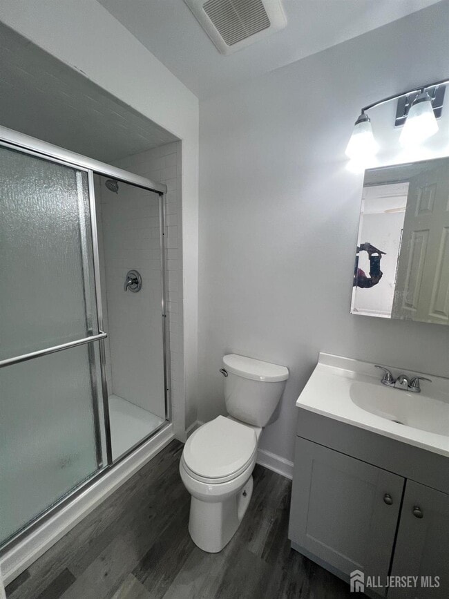 Building Photo - 127 Aspen Dr
