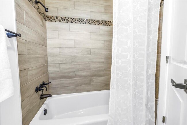 Building Photo - 17601 Sterling Terrace