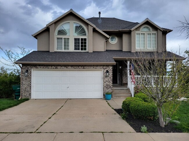 Building Photo - Beautiful home on Layton East bench