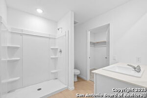 Building Photo - 1447 Neria Lp