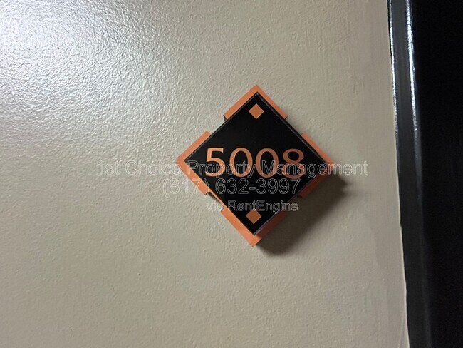 Building Photo - 221 W Lancaster Ave