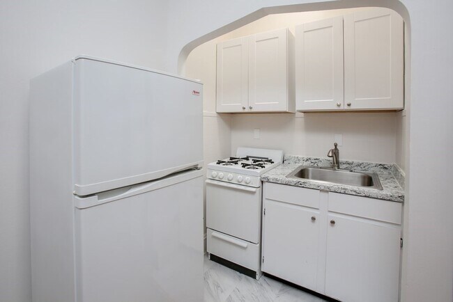 Building Photo - 16 Chauncy St