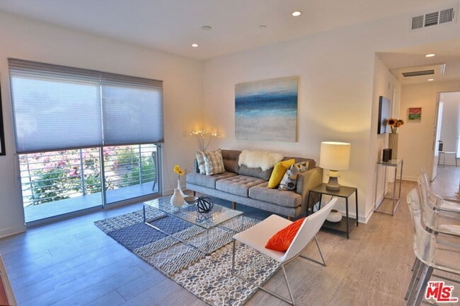 Building Photo - 11776 Idaho Ave