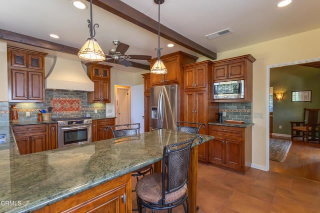 Building Photo - 2069 Mar Vista Ave