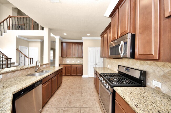 Building Photo - 20707 Reston Run Ln