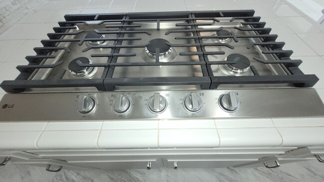 Building Photo - Beautiful University City Home