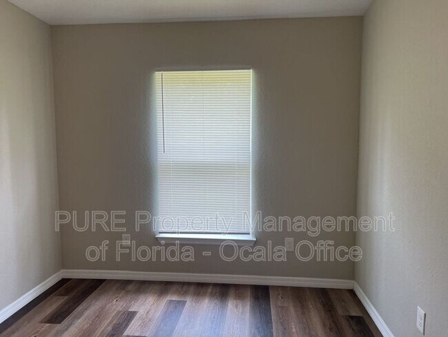 Building Photo - 4288 SW 140th Street Rd