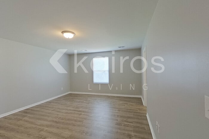 Building Photo - 480 Wagon Trail
