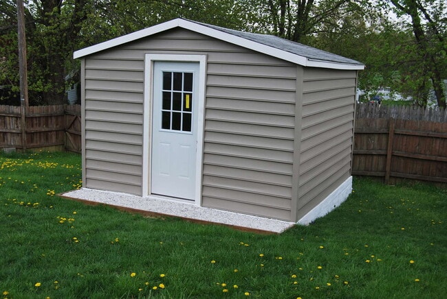 Building Photo - EDGEWOOD - SINGLE FAMILY RANCHER