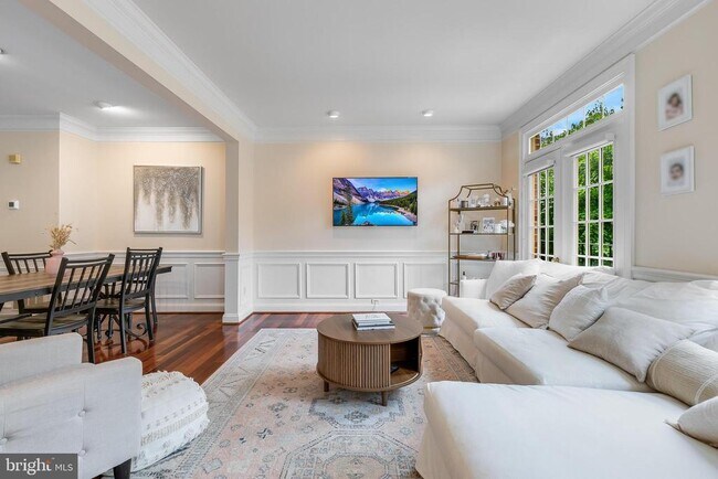 Building Photo - 11426 Summer House Ct
