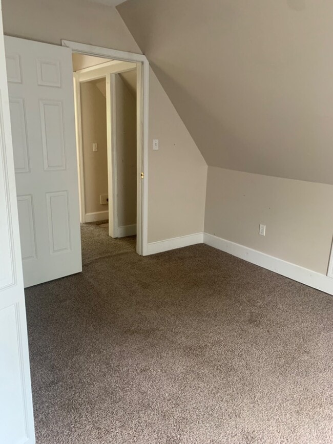 Building Photo - 606 California St