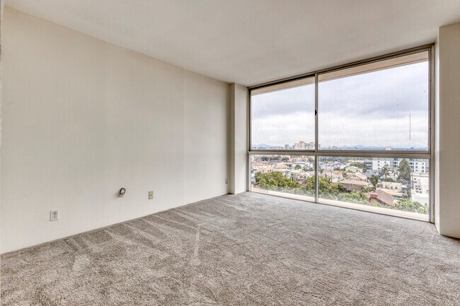 Bedroom - 3535 1st Ave