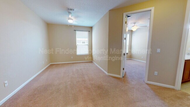 Building Photo - 15858 Lexington Park Blvd
