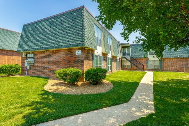 Building Photo - 1 bedroom 1 bath in Signal View