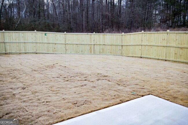 Building Photo - 484 Red Dragon Dr