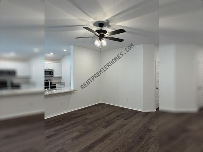 Building Photo - 122 Powder River Dr