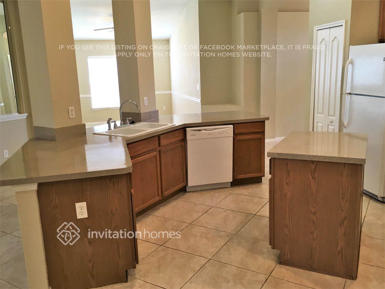 Building Photo - 3240 Millpond Ct