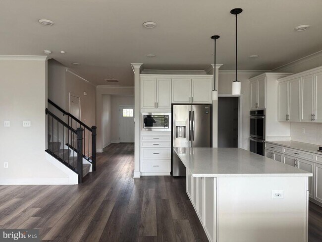 Building Photo - 1407 Pinkerton St