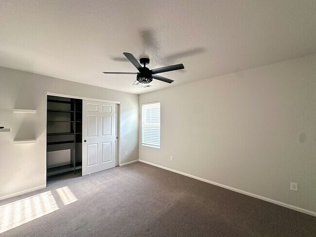 Building Photo - 17286 Bluetrail Ave
