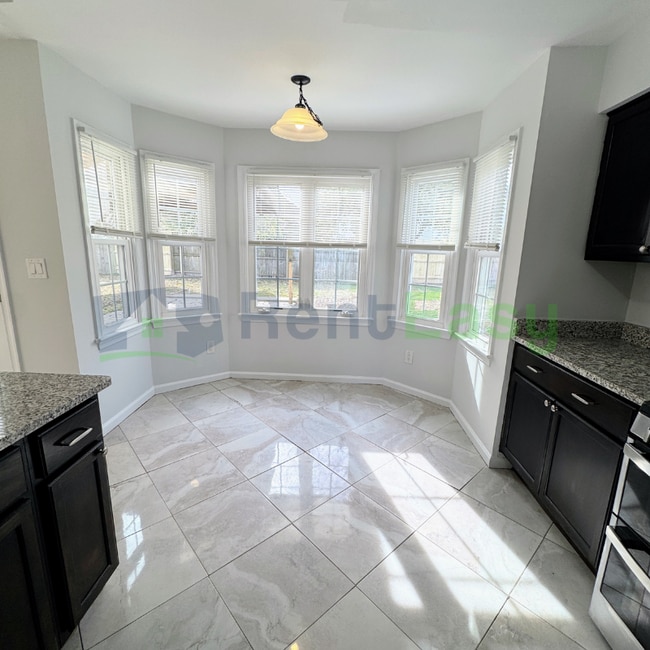 Building Photo - 1329 Millington Ct