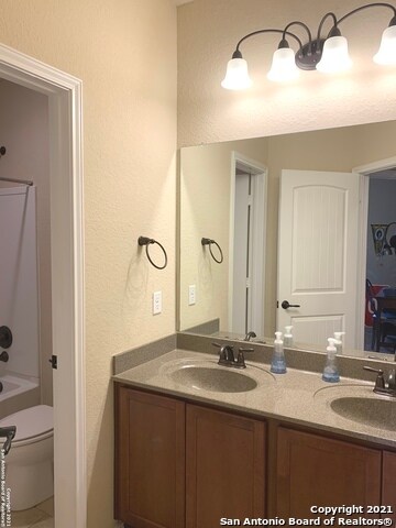 Building Photo - 27402 Camino Haven