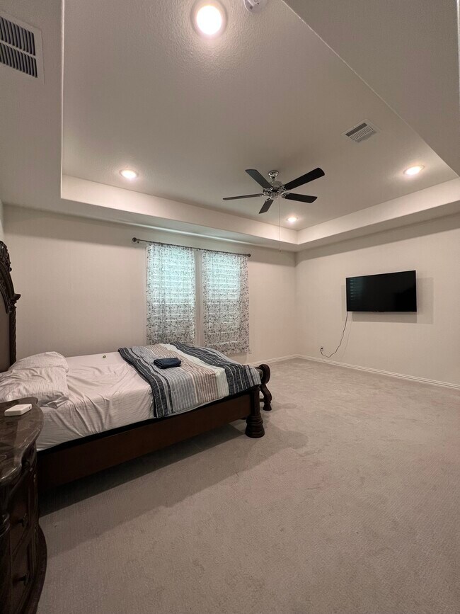 Building Photo - 1628 Spanish Bay Ct