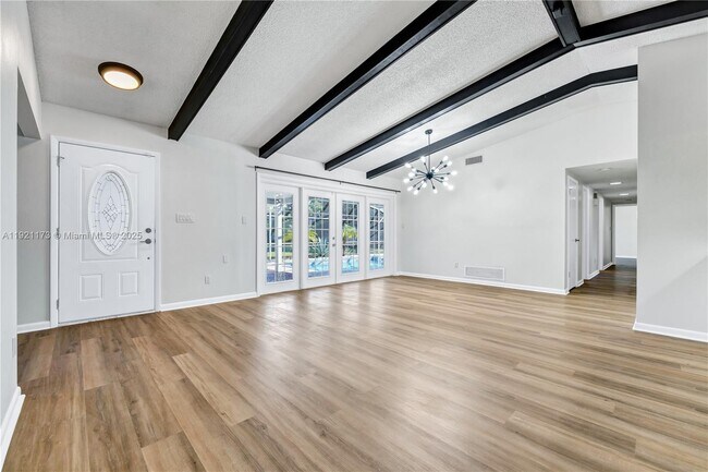 Building Photo - 6215 Donegal Dr