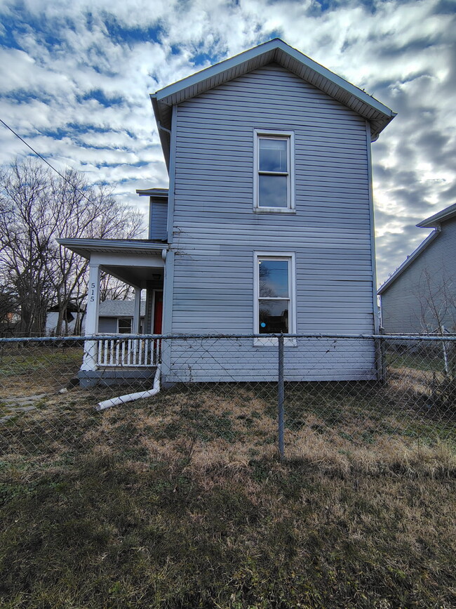 Building Photo - 515 Crawford St