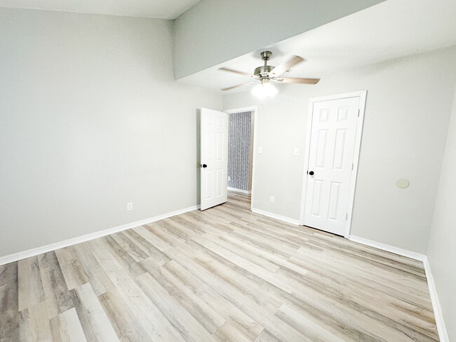 Building Photo - 1414 Westover Pl