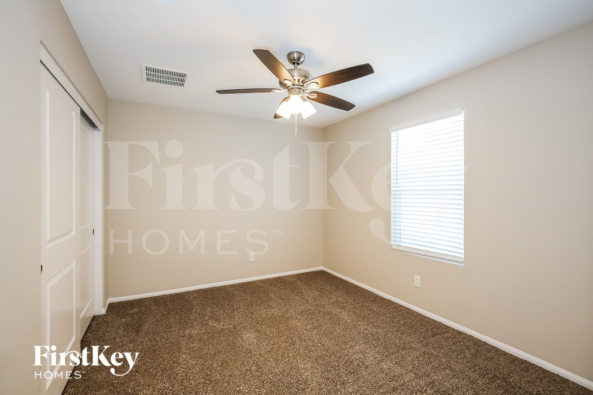 Building Photo - 1232 Carved Terrace Ave