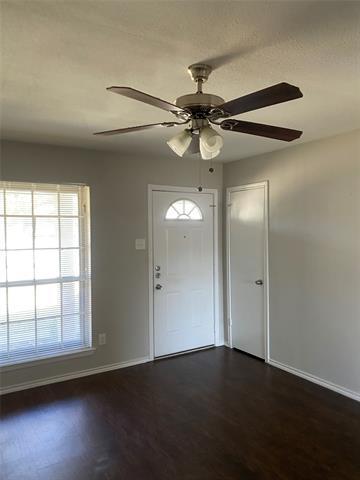 Building Photo - 4020 Ivy Ridge St